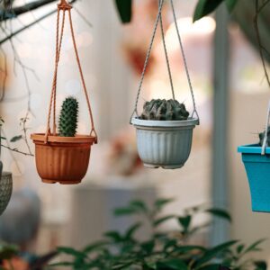 Hanging Plastic Pots